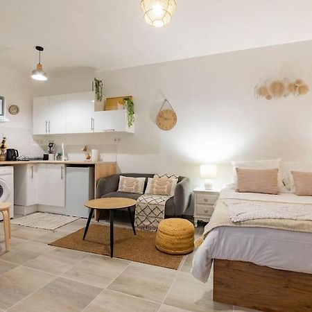 Studio « Le Boheme Chic » Nîmes Exteriör bild