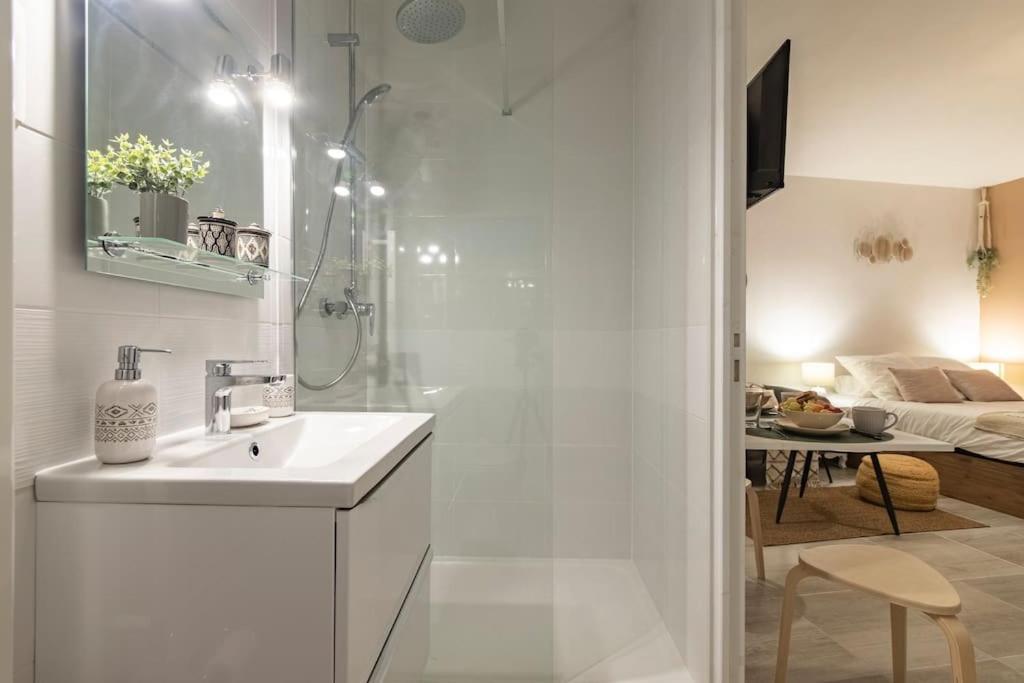Studio « Le Boheme Chic » Nîmes Exteriör bild
